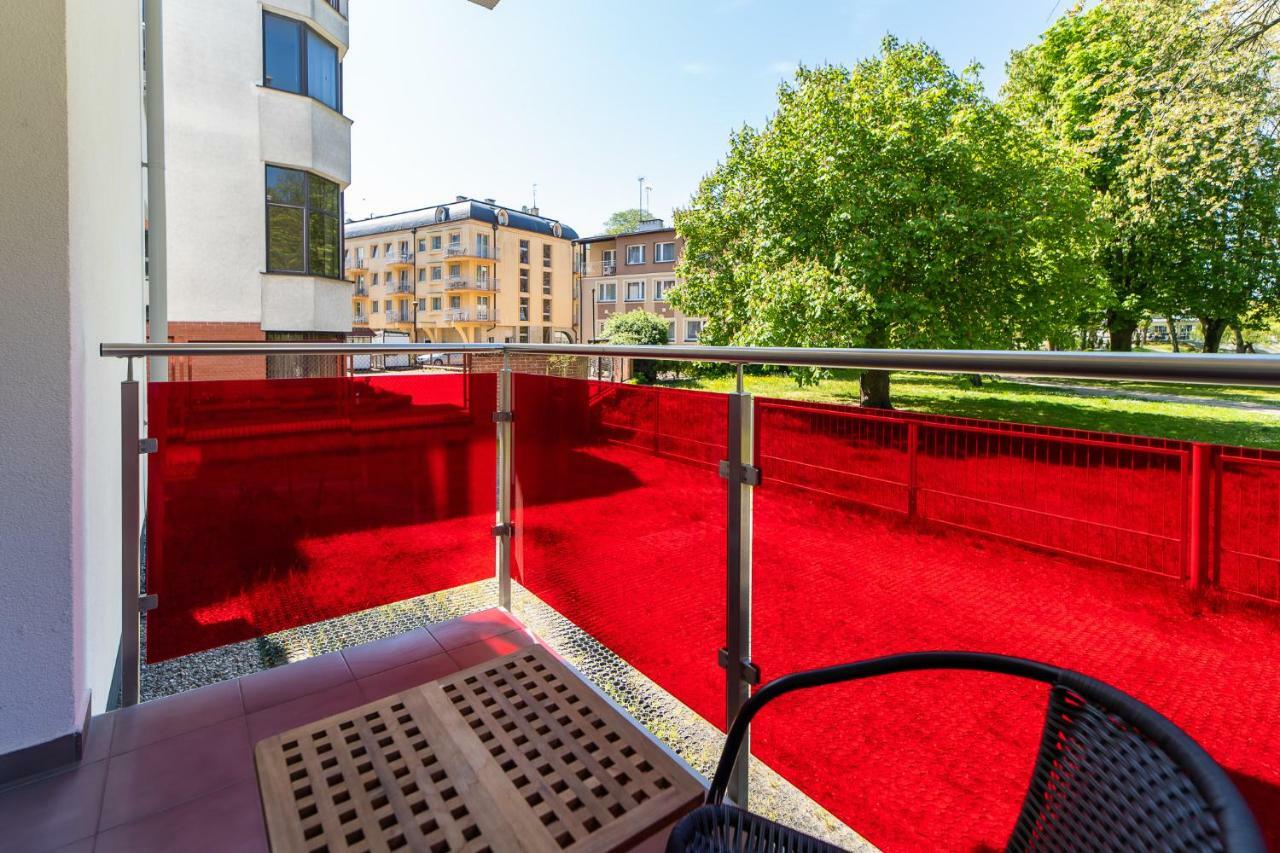 Kolorowe Balkony - Stylowy Apartament Nad Morzem By Noclegi Renters Misdroy Exterior foto